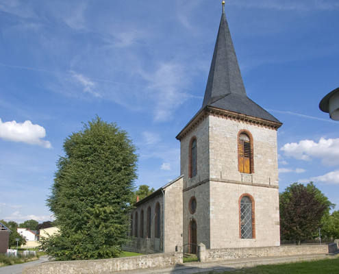 Architekturfotografie der St. Jakobi-Kirche in Hessen am Fallstein von innen und außen von Sandor Kotyrba Architekturfotograf.