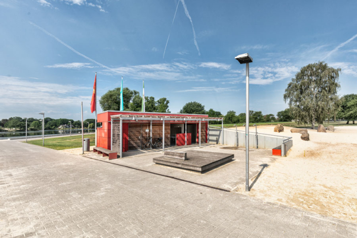 Sanitär-Anlagen, Allerpark Wolfsburg | Sándor Kotyrba Architekturfotografie Allerpark Wolfsburg, Sanitär-Anlagen | Sándor Kotyrba Architekturfotografie